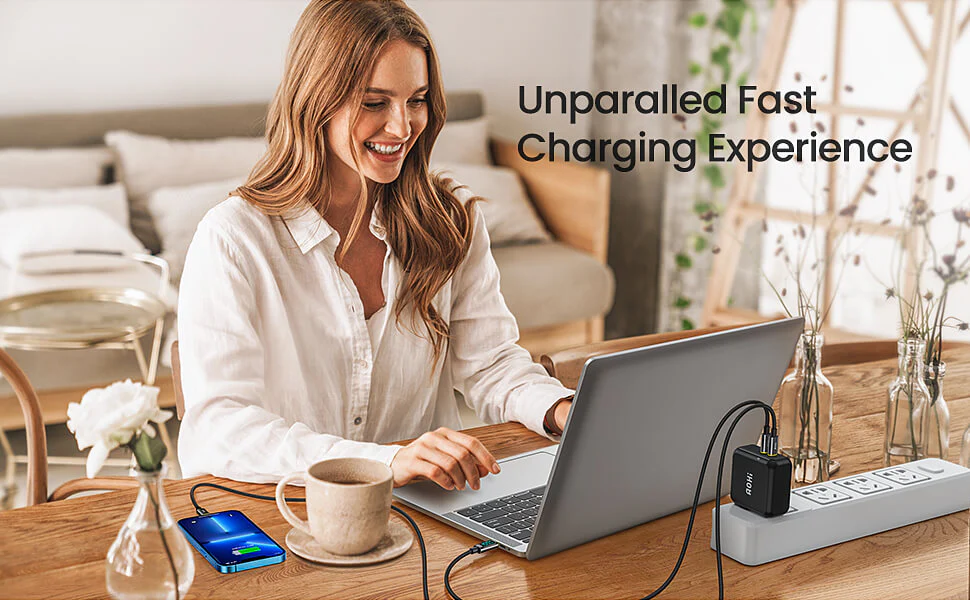 Bộ Sạc Nhanh Aohi Magcube 100W GaN+ Kèm Cáp Sạc LED USB-C | iAohi.VN Phân Phối Chính Hãng